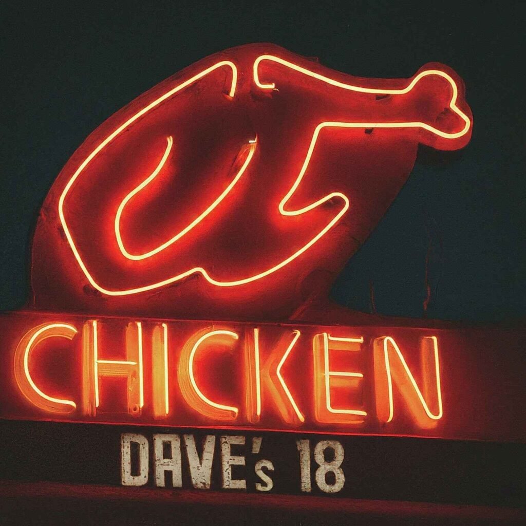 what time does Dave's Hot Chicken close